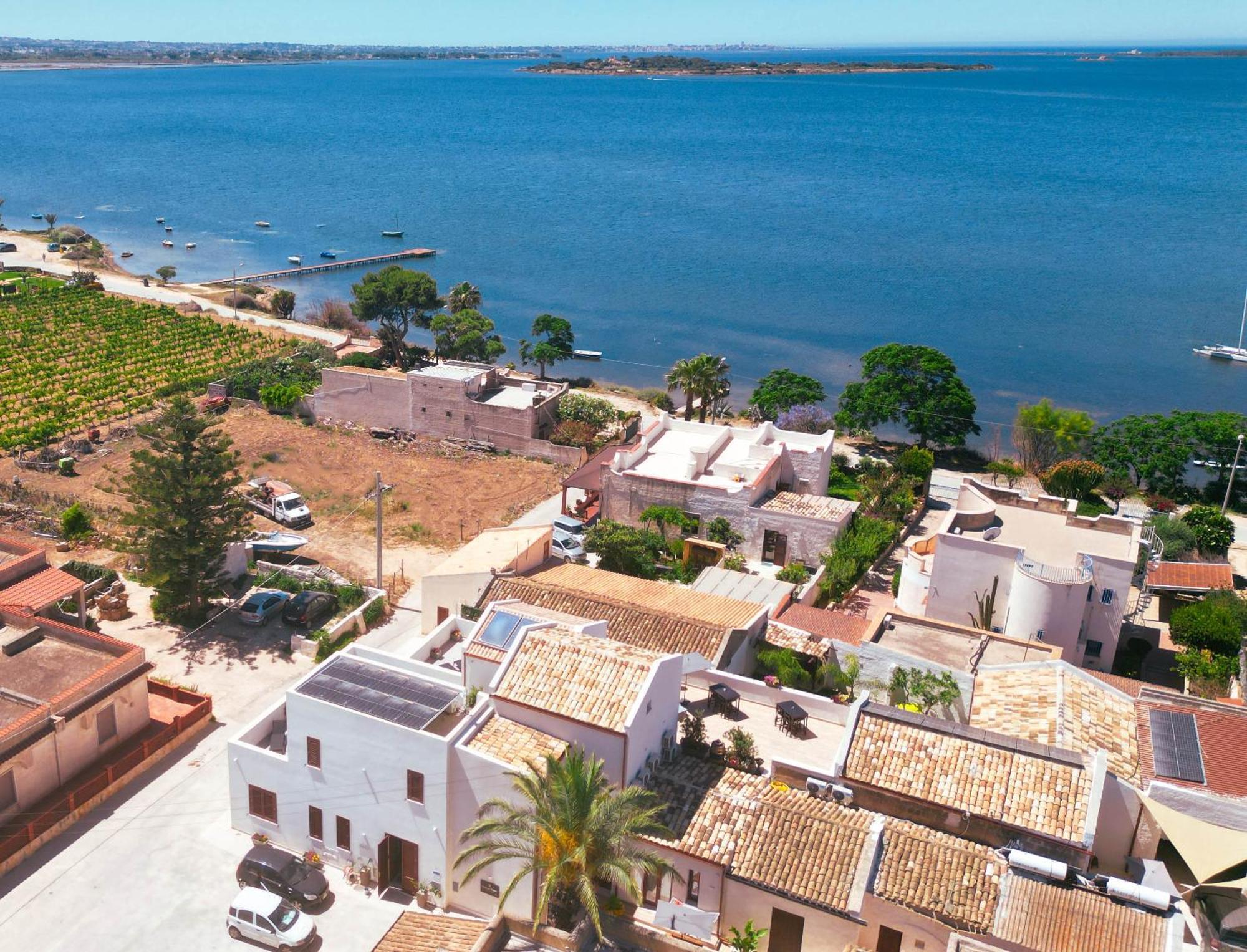 Altavilla Boutique Holidays House